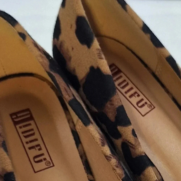 IDIFU Ro 3 Sara Leopard Chunky Block Heel Pump Round Toe 6 5 - Picture 8 of 9